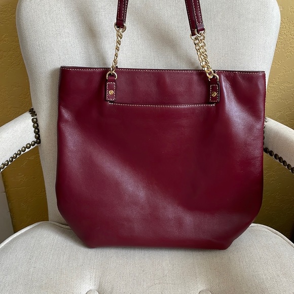 Michael Kors Tote - Picture 1 of 14
